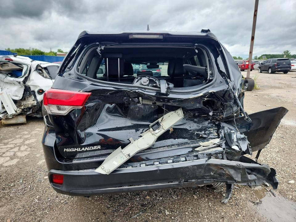 2017 TOYOTA HIGHLANDER XLE 6