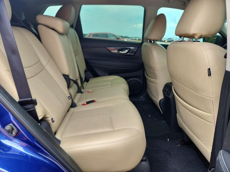 2019 NISSAN ROGUE SV 10