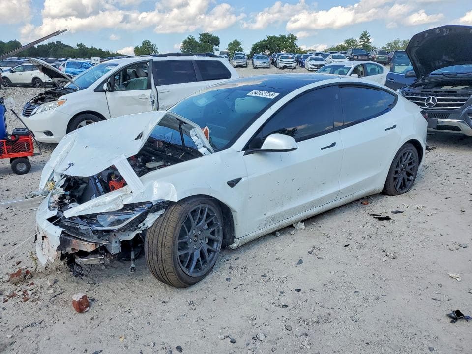 2026 TESLA MODEL 3 - 1