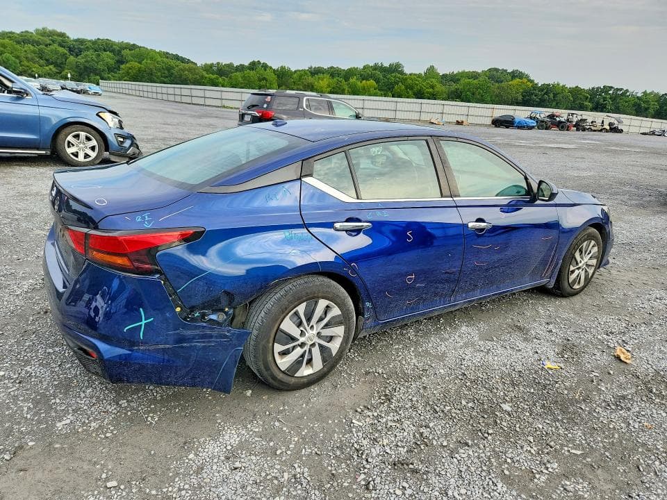 2020 NISSAN ALTIMA S 3