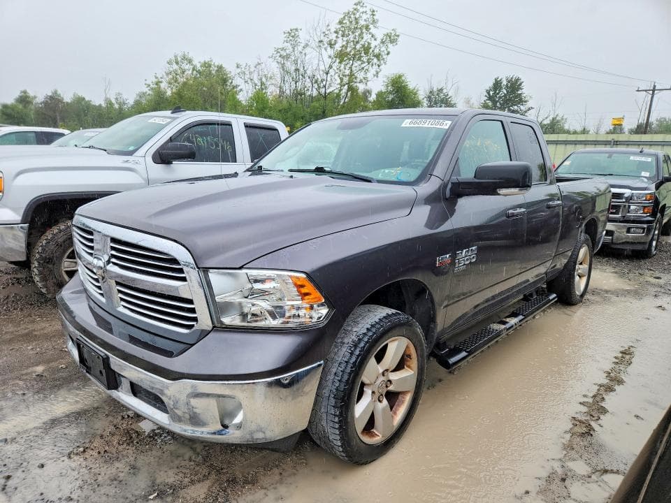 2019 RAM 1500 CLASSIC SLT - 1