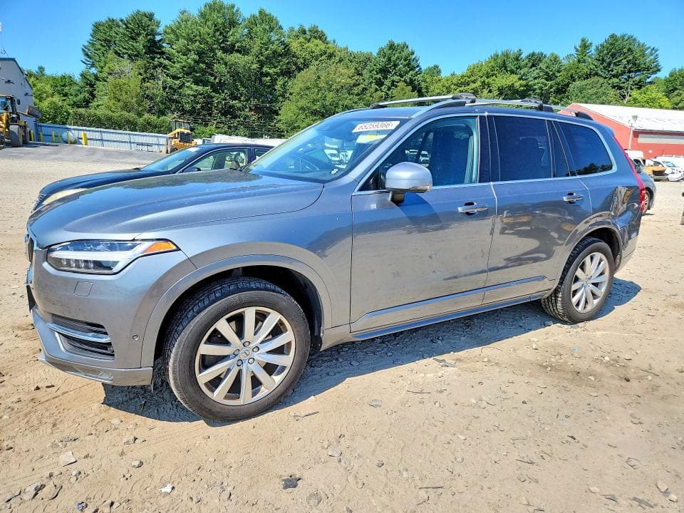2018 VOLVO XC90 T6