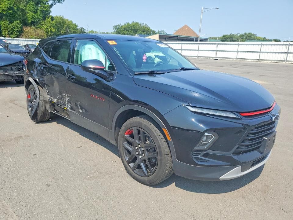 2023 CHEVROLET BLAZER 2LT 4