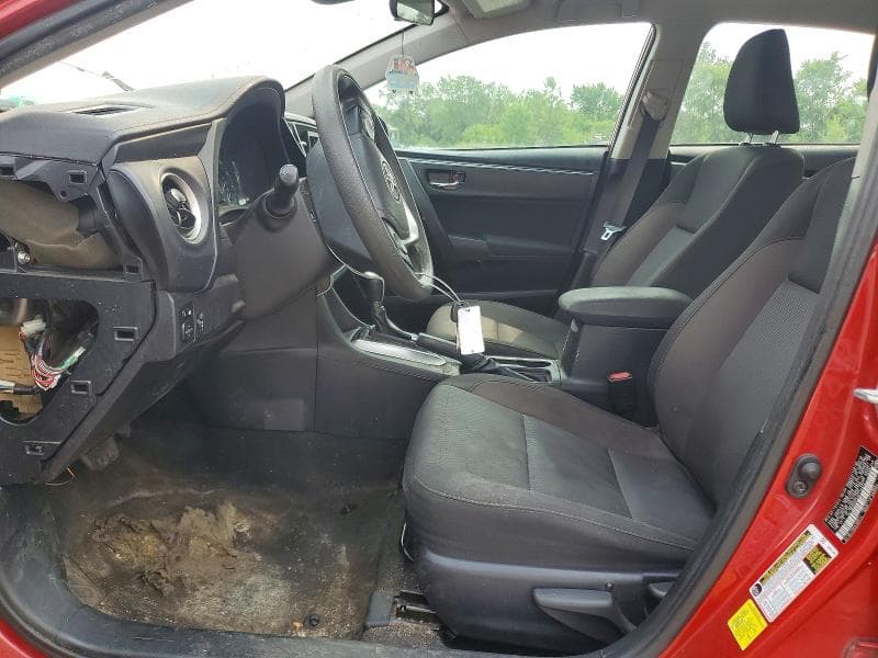 2018 TOYOTA COROLLA LE 7