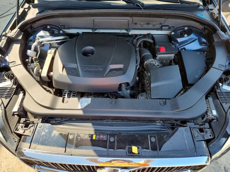 2019 VOLVO XC60 T5 12