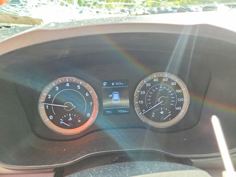 2021 HYUNDAI VENUE SE 9