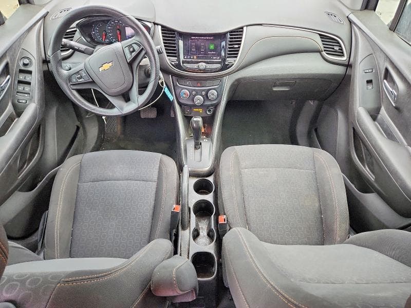 2020 CHEVROLET TRAX LS 8
