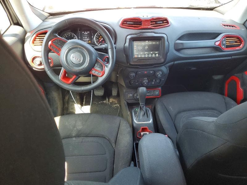 2018 JEEP RENEGADE LATITUDE 8