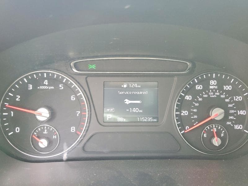 2019 KIA SORENTO LX 9