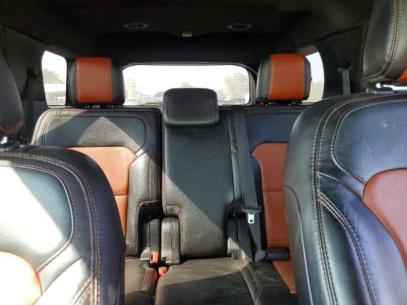 2019 FORD EXPLORER XLT 10