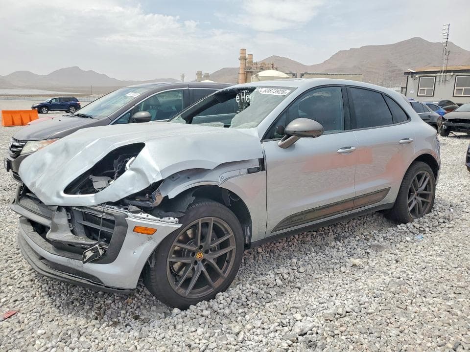 2026 PORSCHE MACAN BASE - 1
