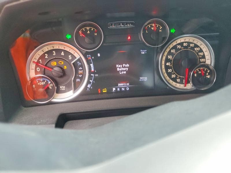 2017 RAM 3500 LARAMIE 9