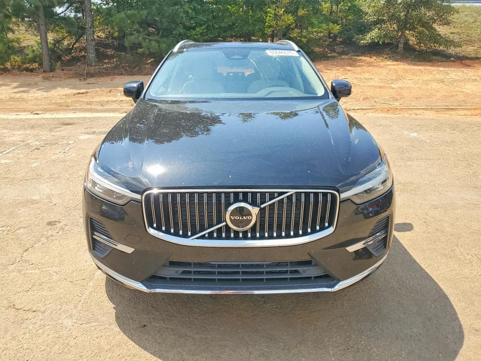 2023 VOLVO XC60 PLUS 5