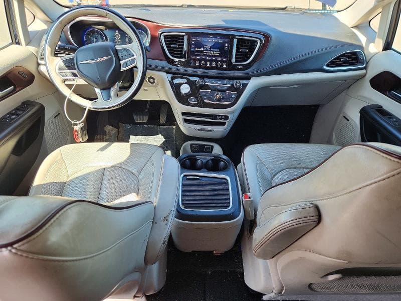 2018 CHRYSLER PACIFICA LIMITED 8