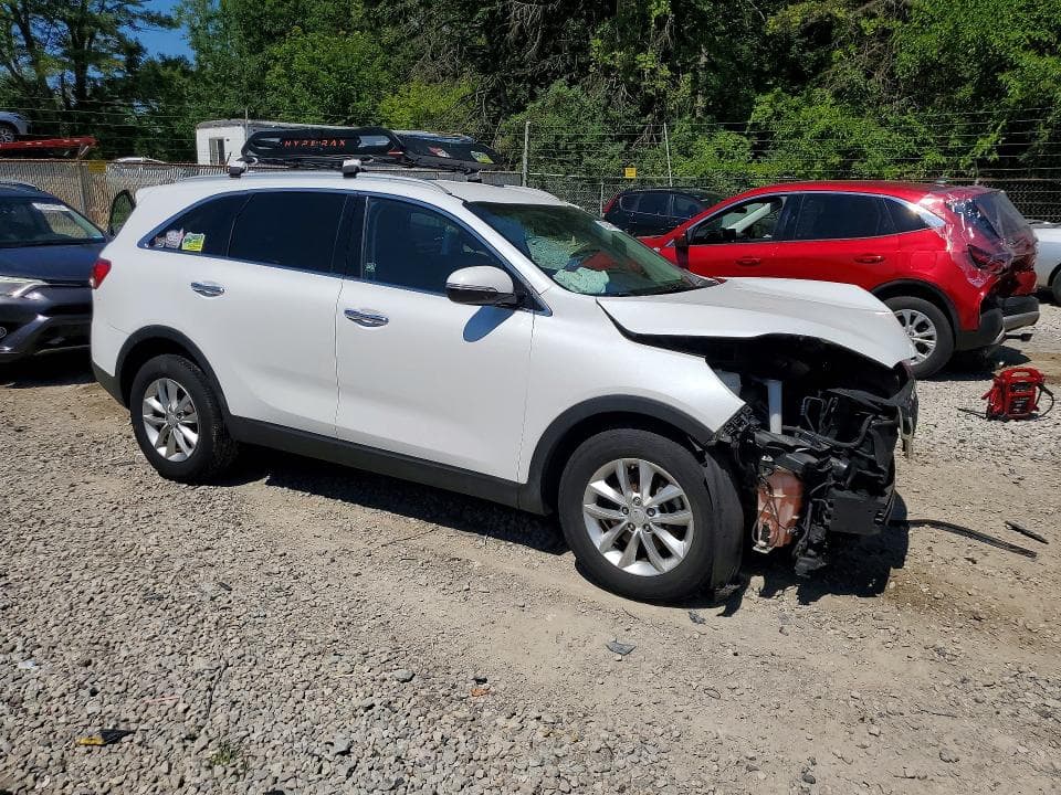 2017 KIA SORENTO LX V6 4