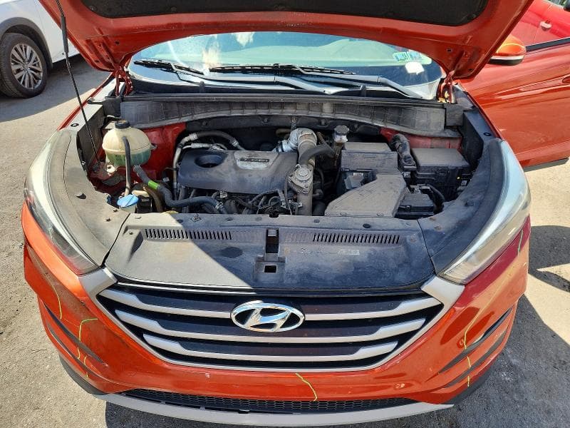 2017 HYUNDAI TUCSON VALUE 11