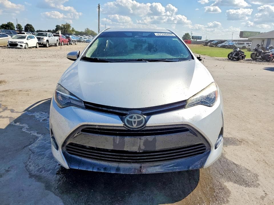 2017 TOYOTA COROLLA LE 5