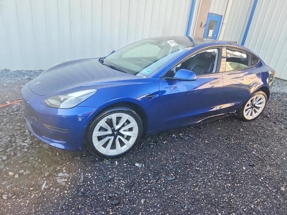2022 TESLA MODEL 3 - 1
