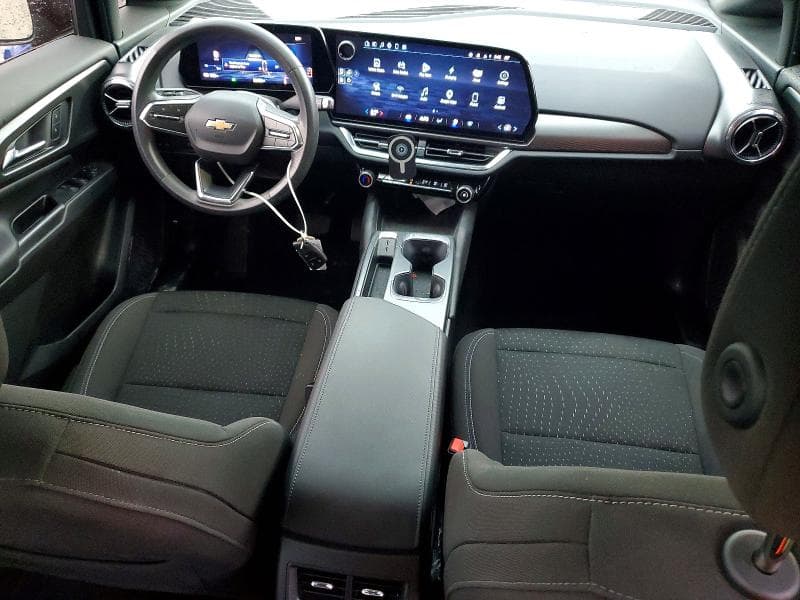 2025 CHEVROLET EQUINOX LT 8
