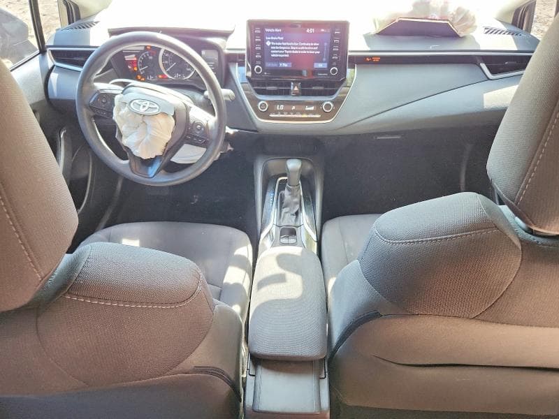 2021 TOYOTA COROLLA LE 8
