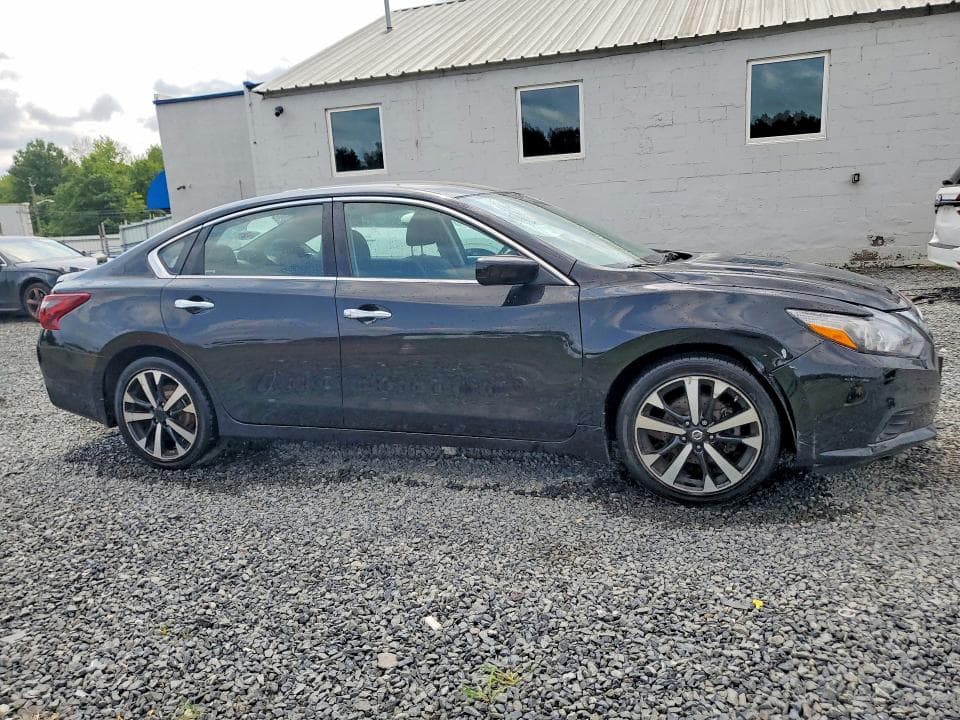 2018 NISSAN ALTIMA 2.5 SR 4