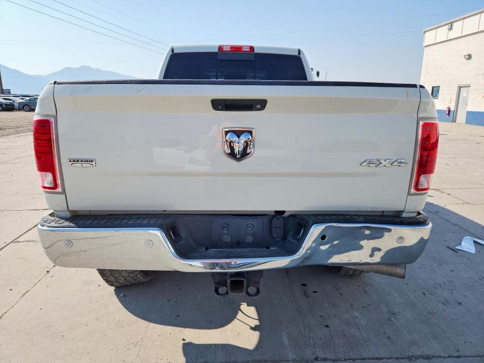 2018 RAM 2500 LARAMIE 6
