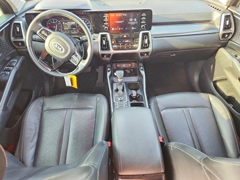 2021 KIA SORENTO S 8