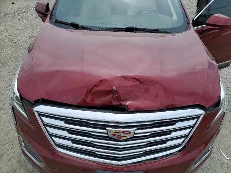 2017 CADILLAC XT5 12