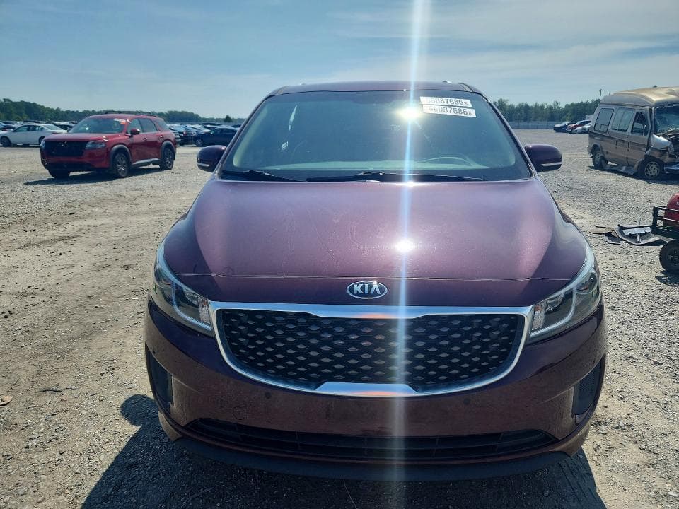 2017 KIA SEDONA LX 5