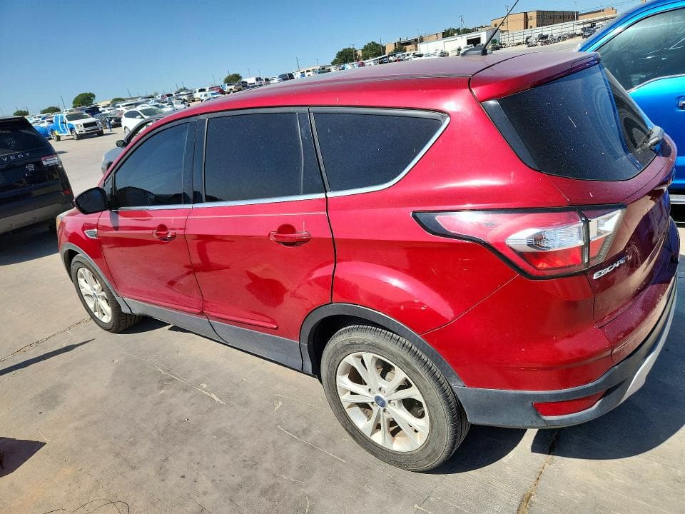 2017 FORD ESCAPE SE 2