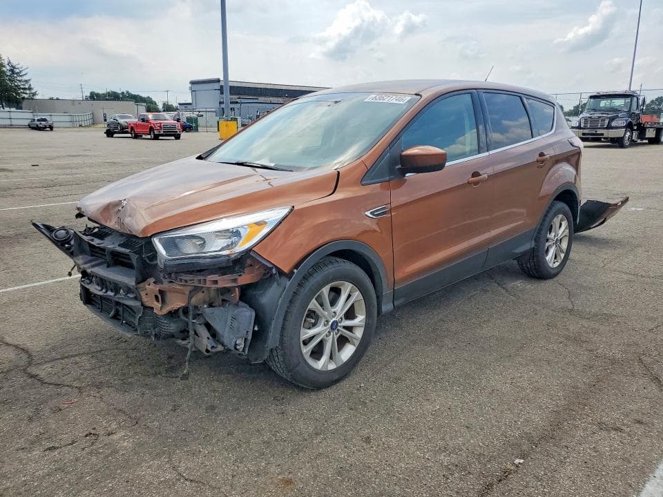 2017 FORD ESCAPE SE - 1