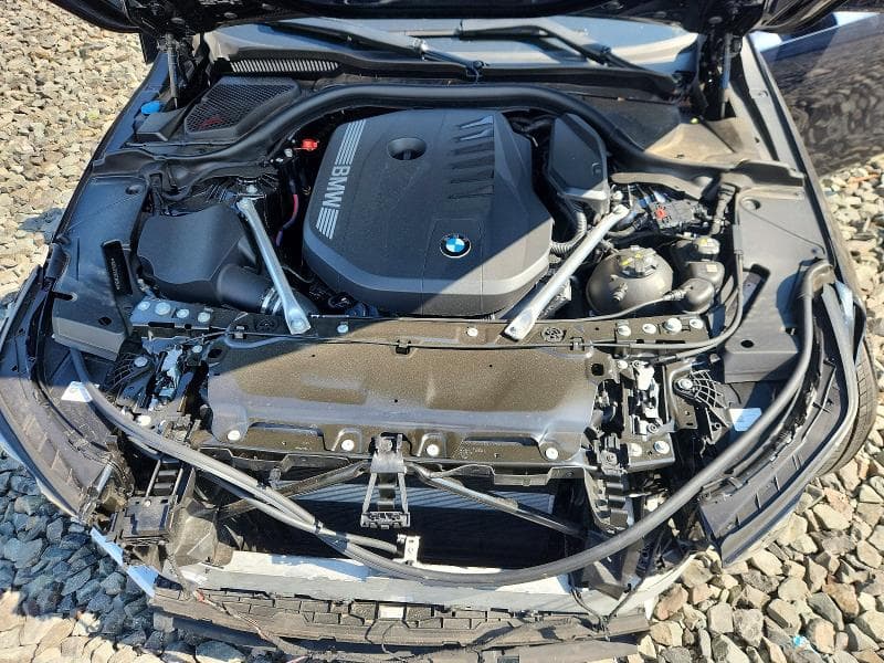 2026 BMW 540 XI 11