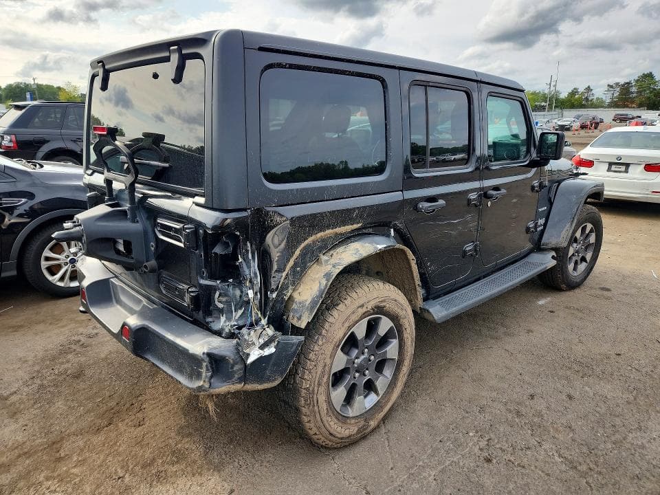 2018 JEEP WRANGLER UNLIMITED SAHARA 3