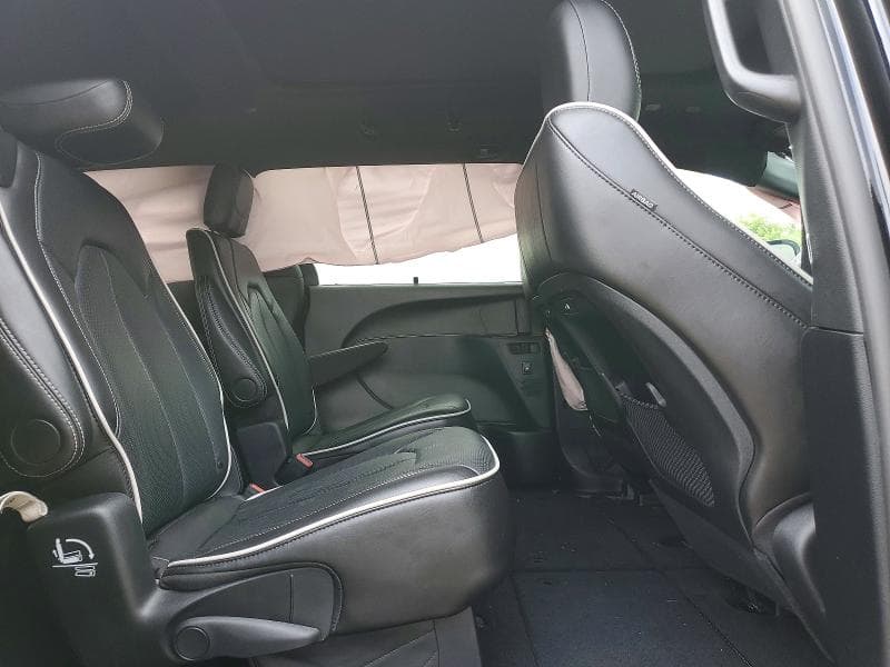 2026 CHRYSLER PACIFICA LIMITED 11