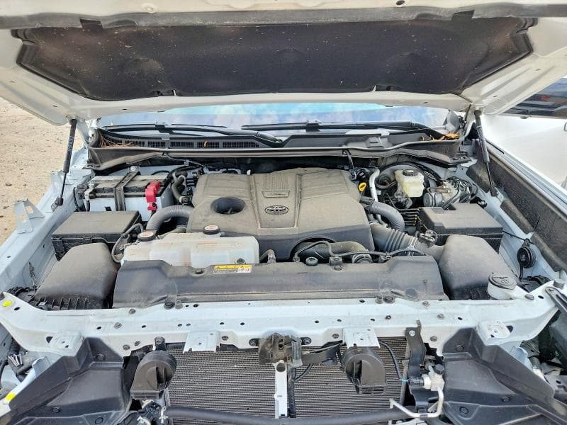 2025 TOYOTA TUNDRA LIMITED 11