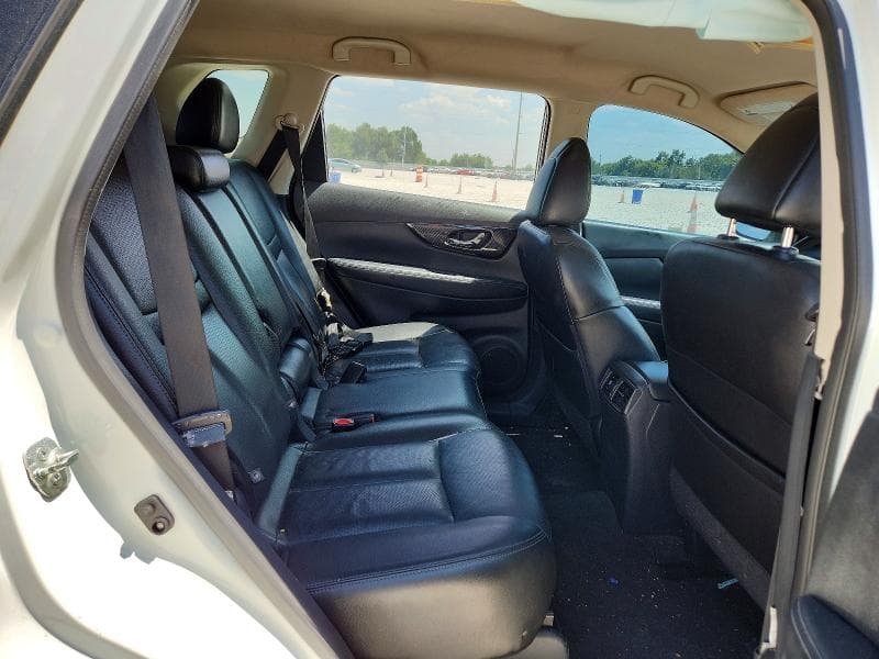 2017 NISSAN ROGUE SL 10