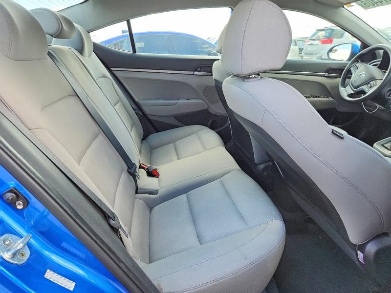 2017 HYUNDAI ELANTRA SE 10
