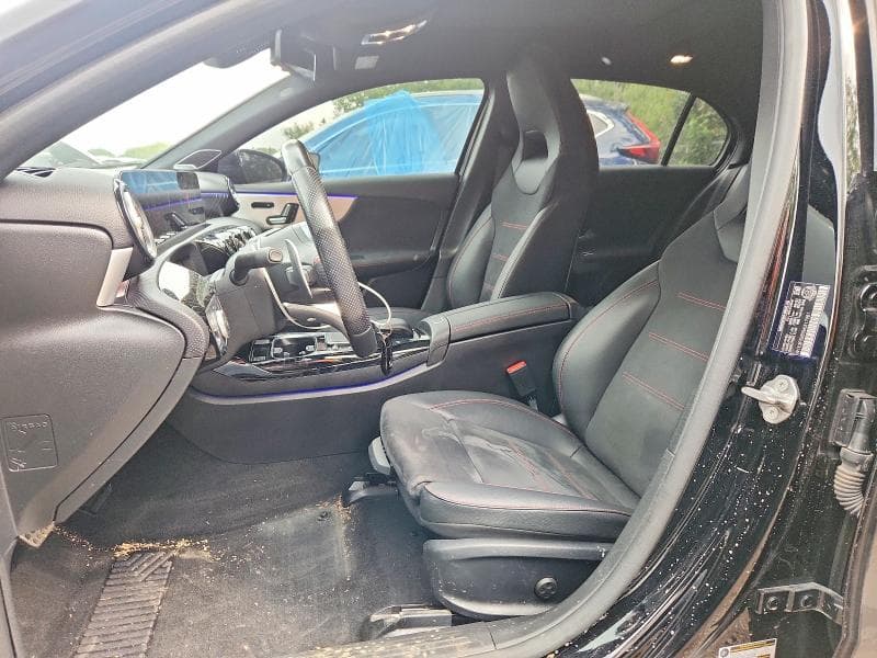 2021 MERCEDES-BENZ A 35 4MATIC 7
