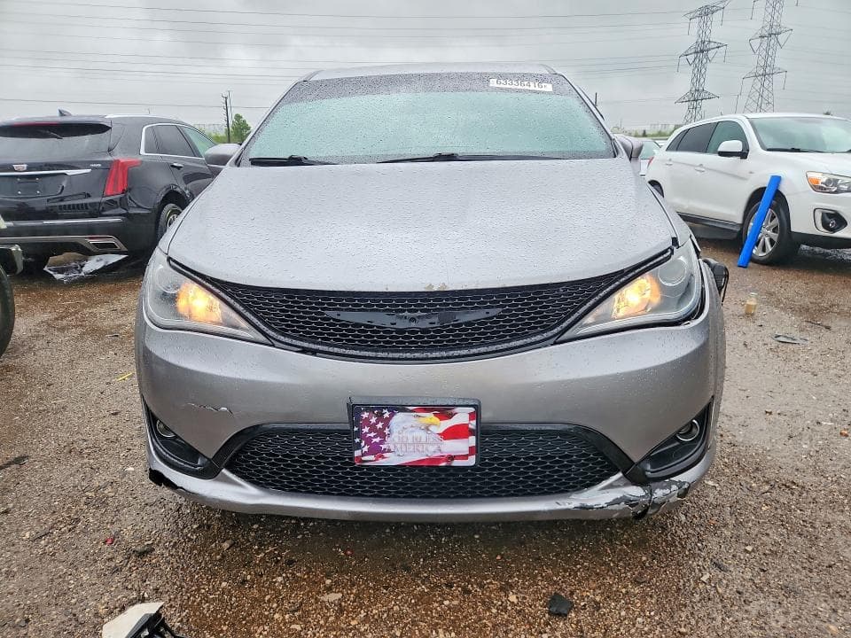 2018 CHRYSLER PACIFICA TOURING PLUS 5