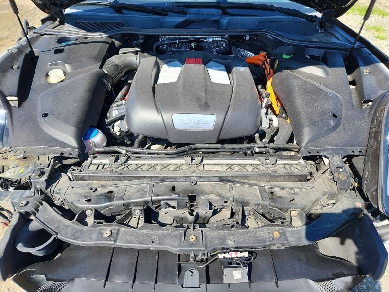 2017 PORSCHE CAYENNE SE HYBRID PLATINUM 12