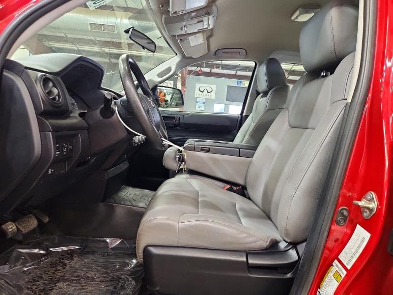 2017 TOYOTA TUNDRA SR 7