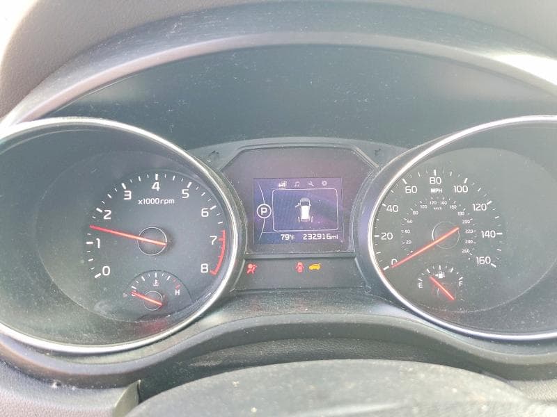 2018 KIA SEDONA LX 9