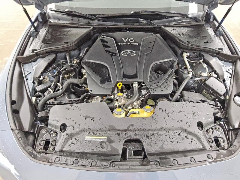 2020 INFINITI Q60 RED SPORT 400 11
