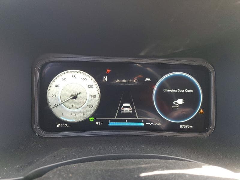 2023 HYUNDAI KONA LIMITED 9