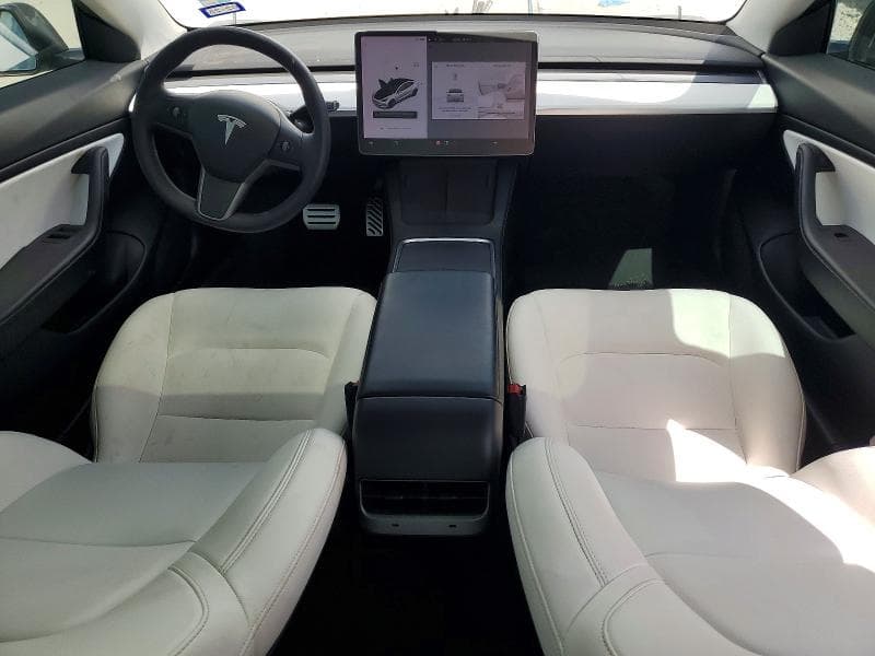 2021 TESLA MODEL 3 8