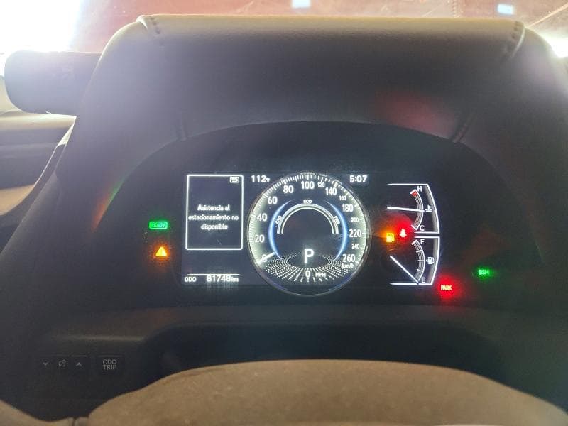 2019 LEXUS ES 300H 9
