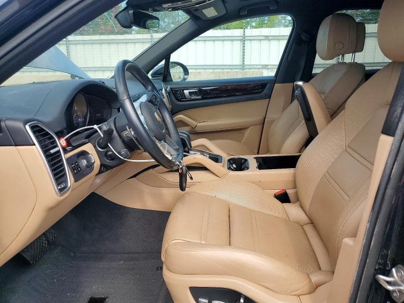 2021 PORSCHE CAYENNE 7