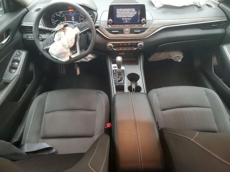 2025 NISSAN ALTIMA SV 8