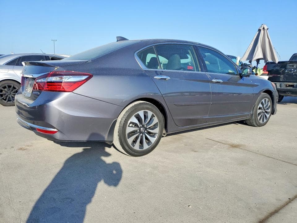2017 HONDA ACCORD HYBRID 3