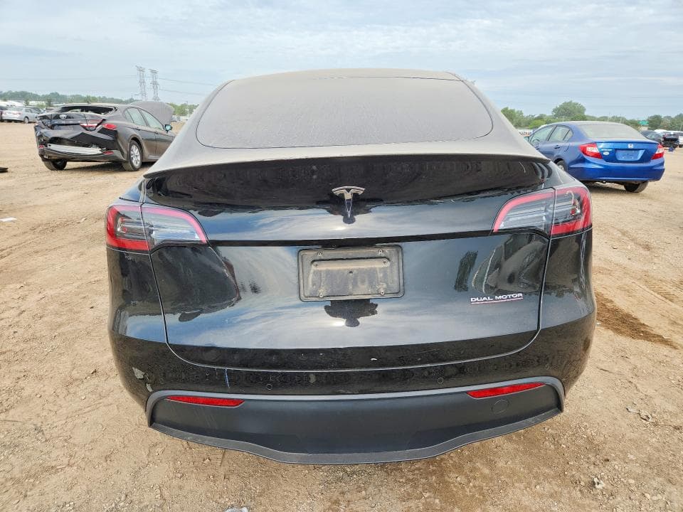 2022 TESLA MODEL Y 11